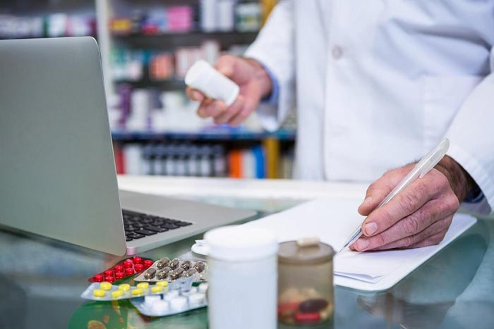 Des pharmaciens spécialistes qualifiés pharmaciedulion-ham